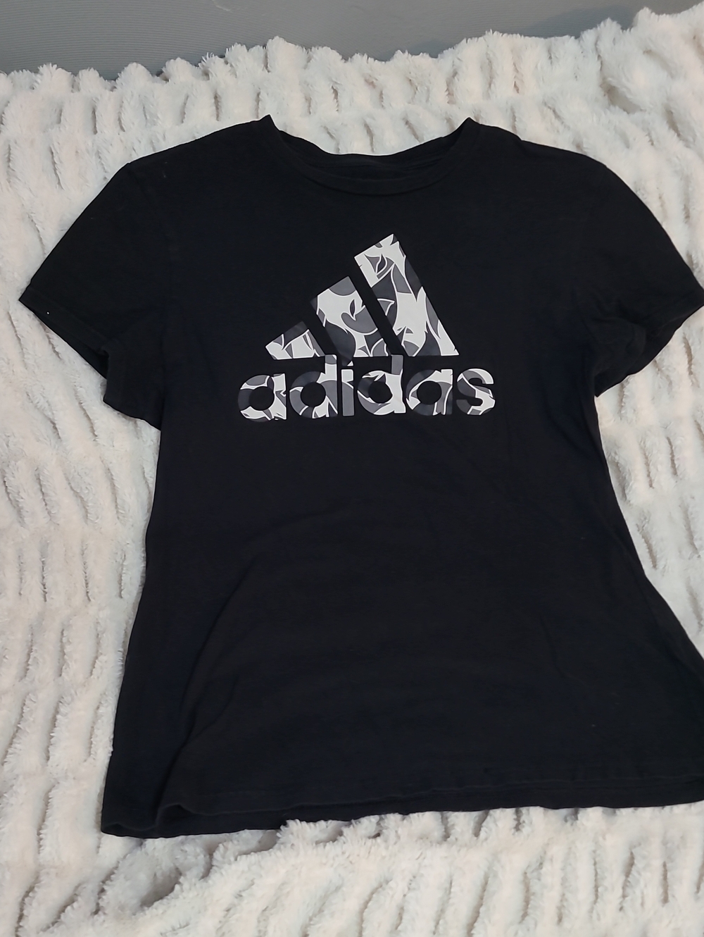 adidas Black Short-Sleeve Logo Tee with Gray Camo Print